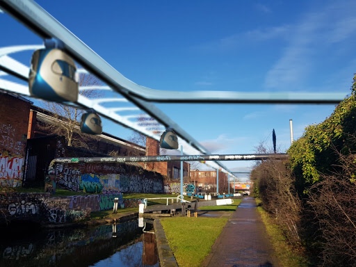 Hanging Pod Cars For Birmingham